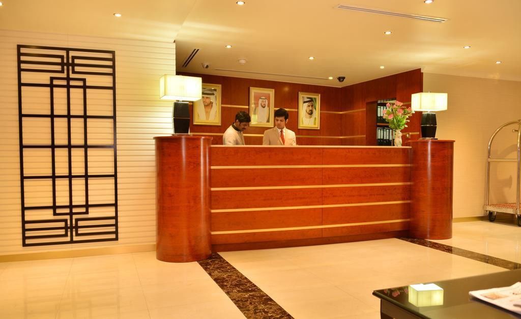 Rush Inn Hotel Dubai Eksteriør billede