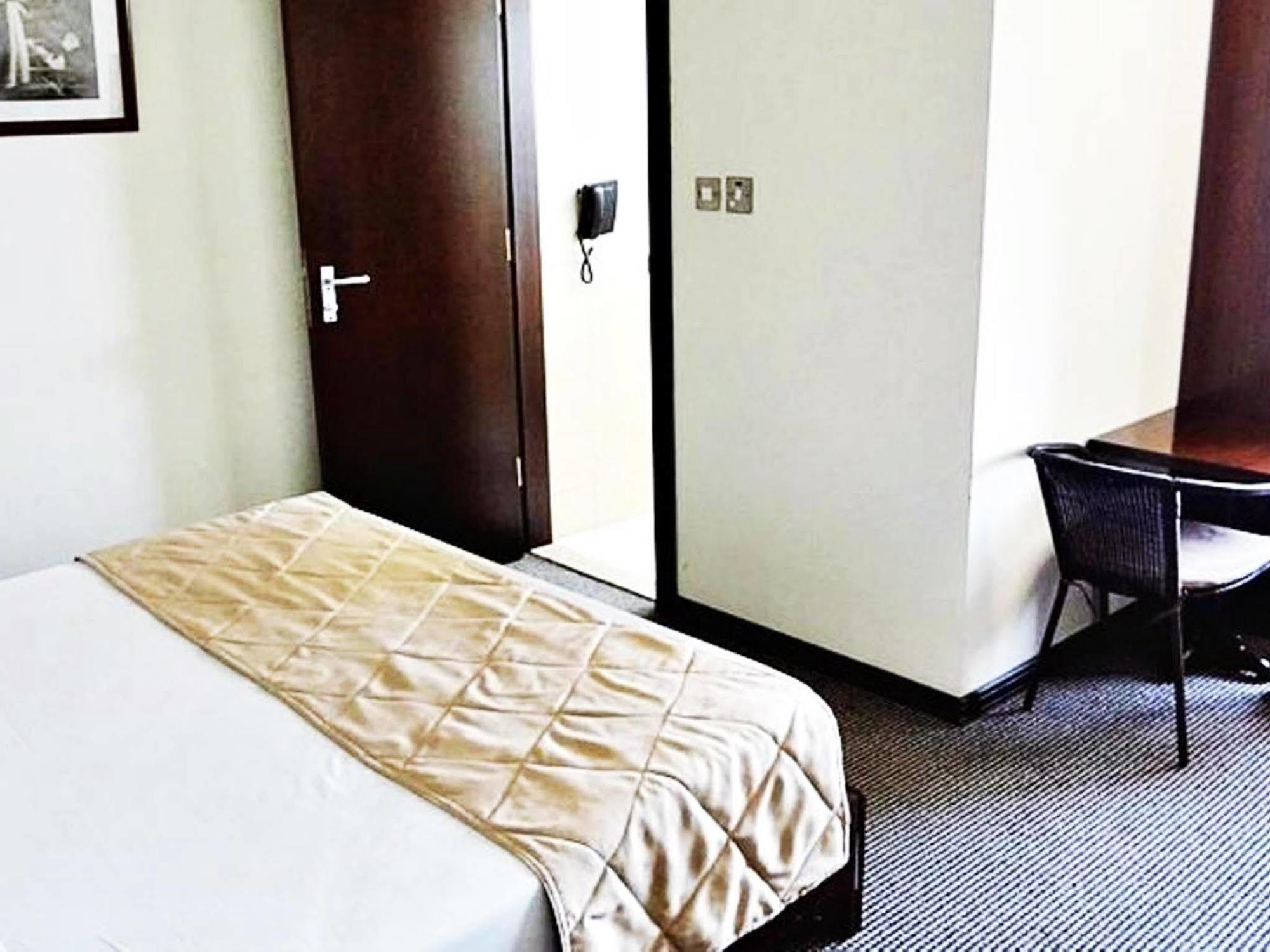Rush Inn Hotel Dubai Eksteriør billede