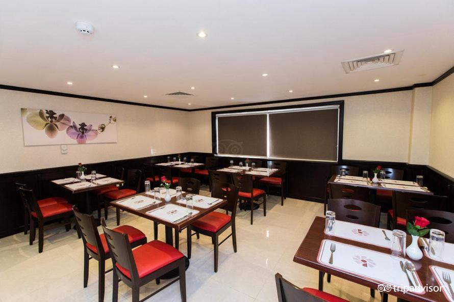 Rush Inn Hotel Dubai Eksteriør billede
